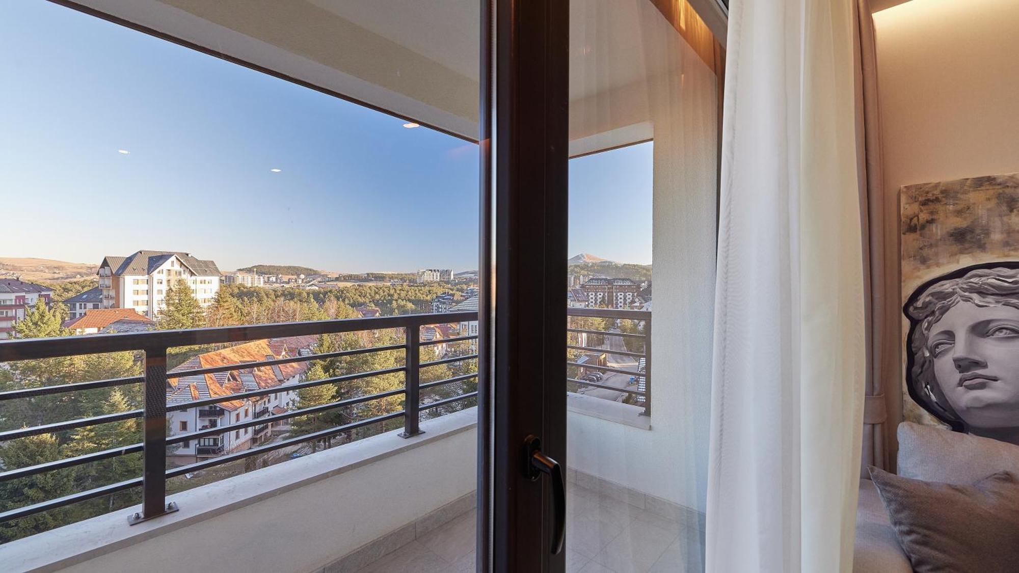By Bor - Bor Complex 4* Zlatibor